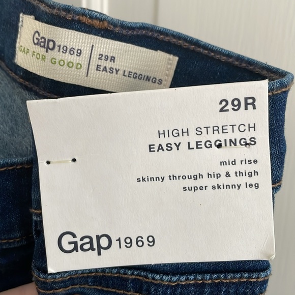 NWT GAP High Stretch Easy Leggings Denim Jeans 29R - Picture 3 of 6